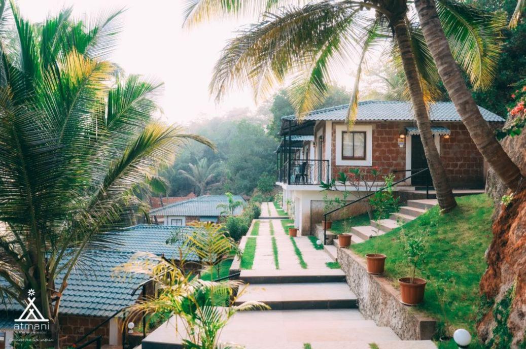 Atmani Waterfront Resort Cola ภายนอก รูปภาพ